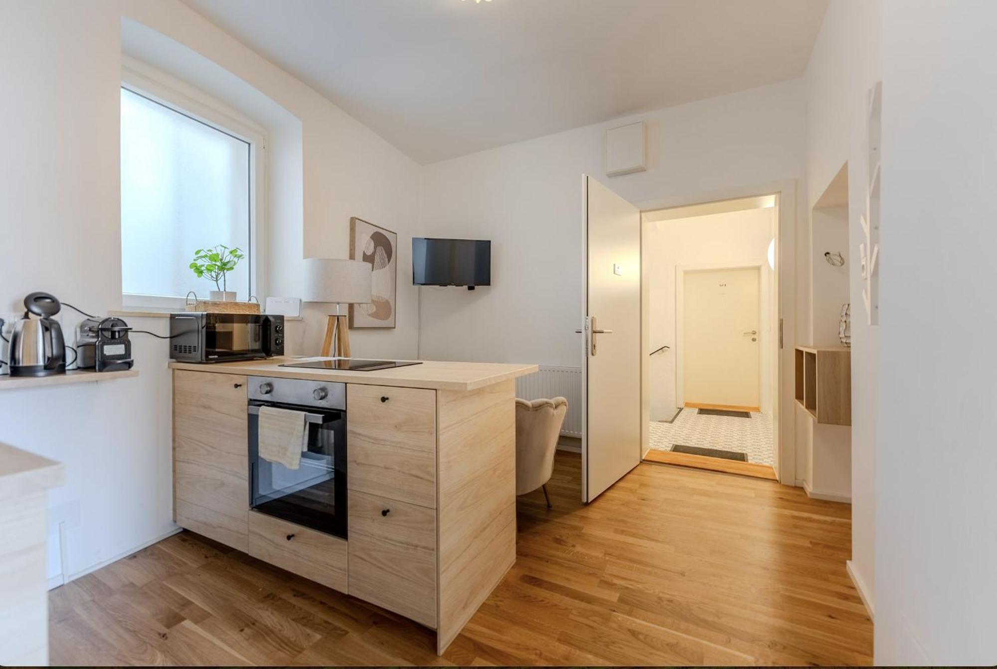 Urbansuite In Der Innenstadt Krems an der Donau Buitenkant foto